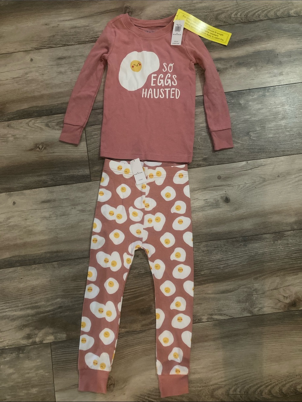 Old Navy Girls So Eggs Hausted PJ Longsleeve Pants Set Size 3T NWT